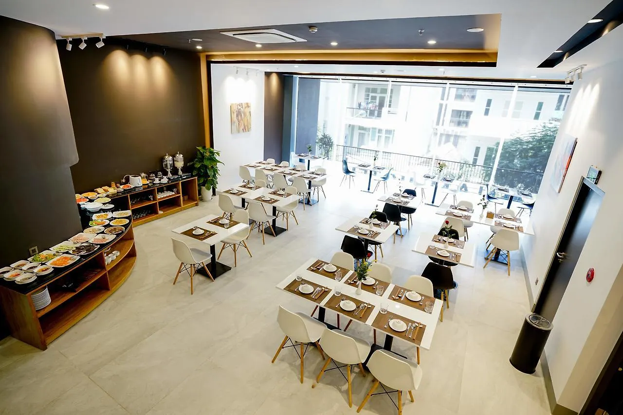 Onami Hotel Da Nang 3*,